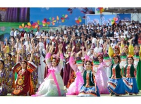 Experience colourful Navrus Bayram Festival