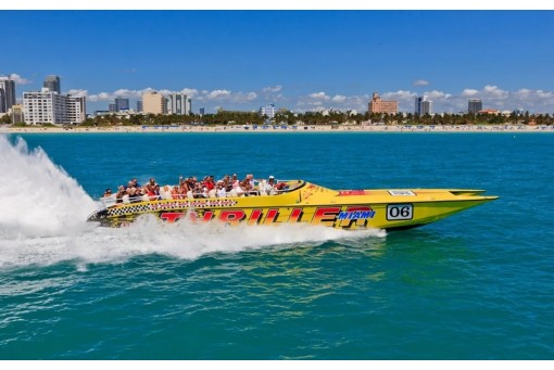 24 June, Day 3: Miami - Speedboat Sightseeing Tour