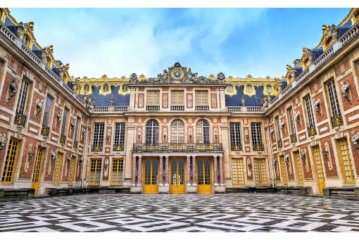 Option 3. Versailles Palace