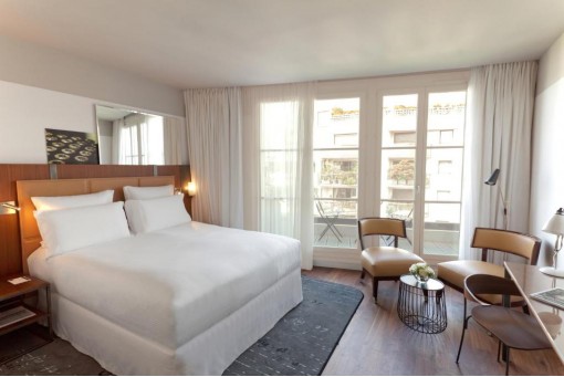 5* Hôtel Paris Bastille Boutet - MGallery, Deluxe King Room With Pool Access (capacity: 2 adults + 1 child)